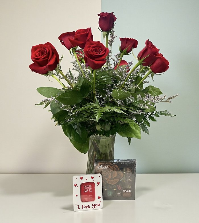 A Perfect Valentine Rose Bundle