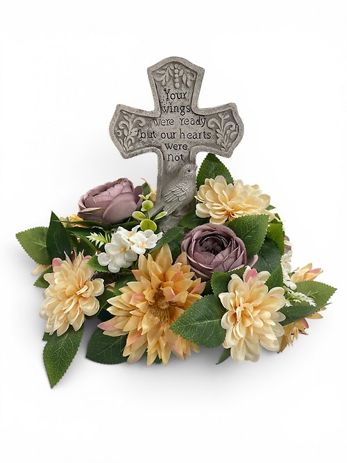 Artificial Arrangement with Cross